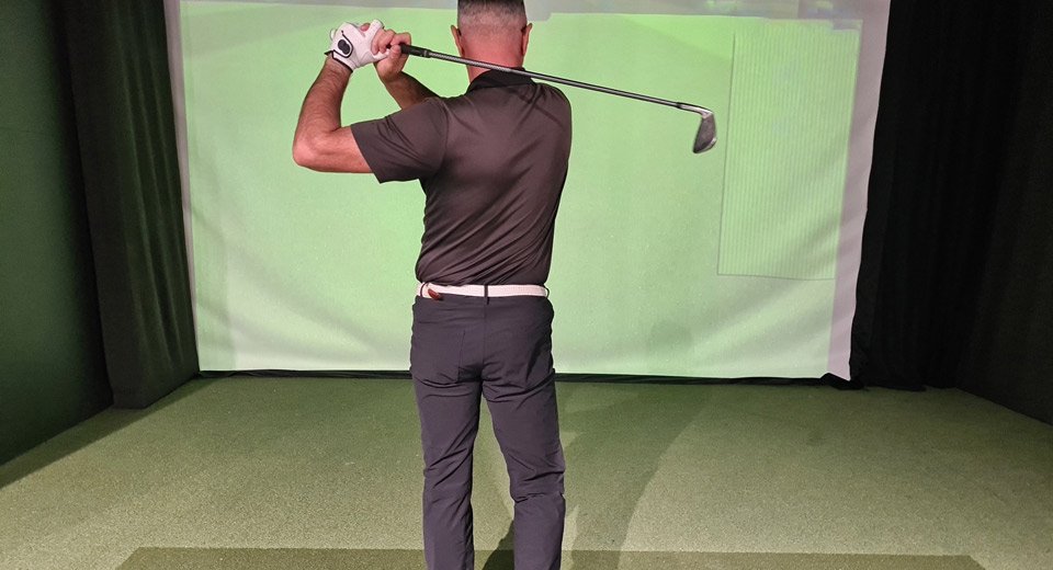 Retired veterinarian finds his swing at Golf Performance Center